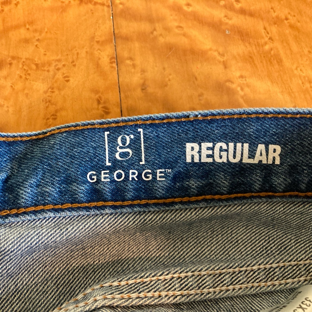 George brand, Classic Blue Denim Jeans, 33 x 30‘s, NWT - Picture 3 of 3